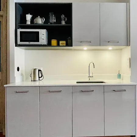 30 Arago Apartment